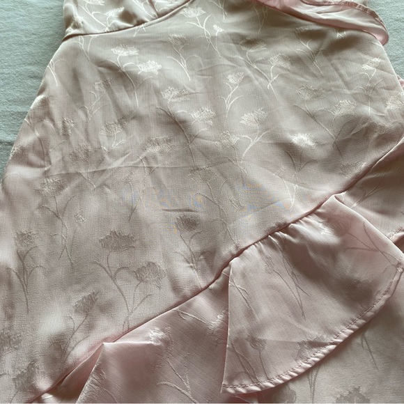 Japna Asymmetric Ruffled Dress Size M Pink Floral Feminine Romantic Vacation - Picture 5 of 7